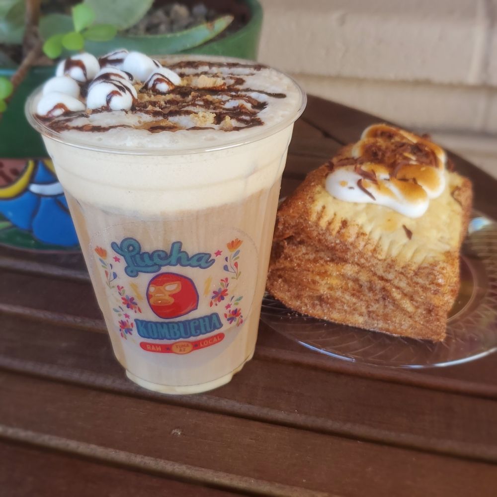 Lucha Kombucha Drinks